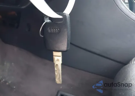 2004 Audi A4 1.8T from USA, damaged, VIN WAULC68E94A090284